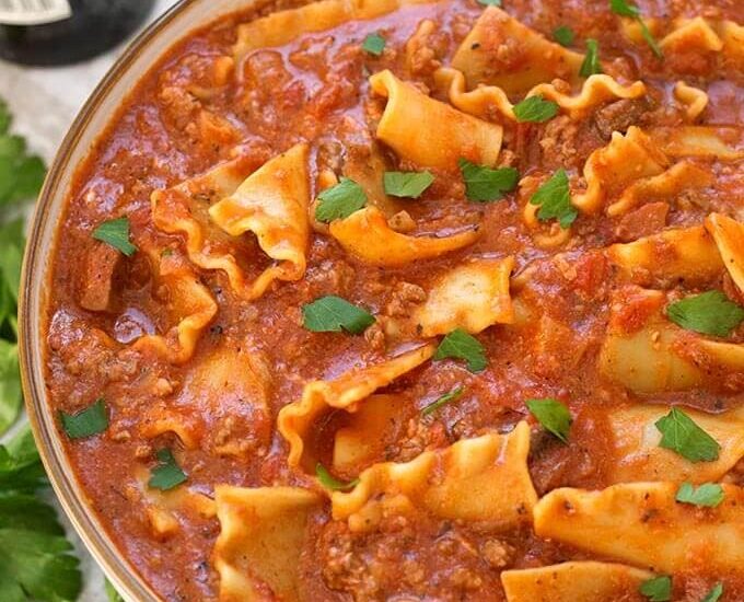 Instant Pot Lasagna Soup - Keto & Low Carb Recipes