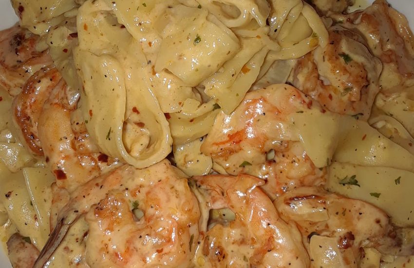 Creamy Shrimp Fettuccine Pasta With Homemade Alfredo Sauce