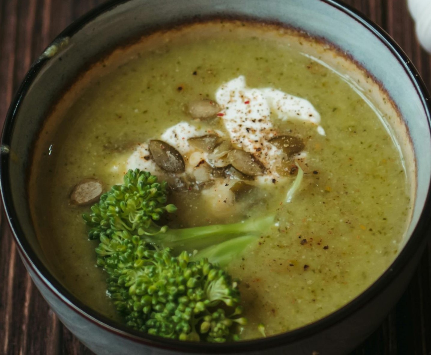 BROCCOLI CHEDDAR SOUP