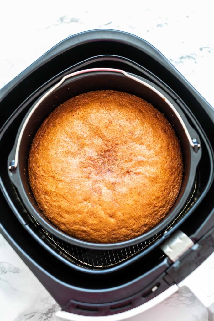 Air Fryer Lemon Cake - Keto & Low Carb Recipes