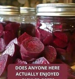 Sweet-Tangy-Pickled-Beets-285x300